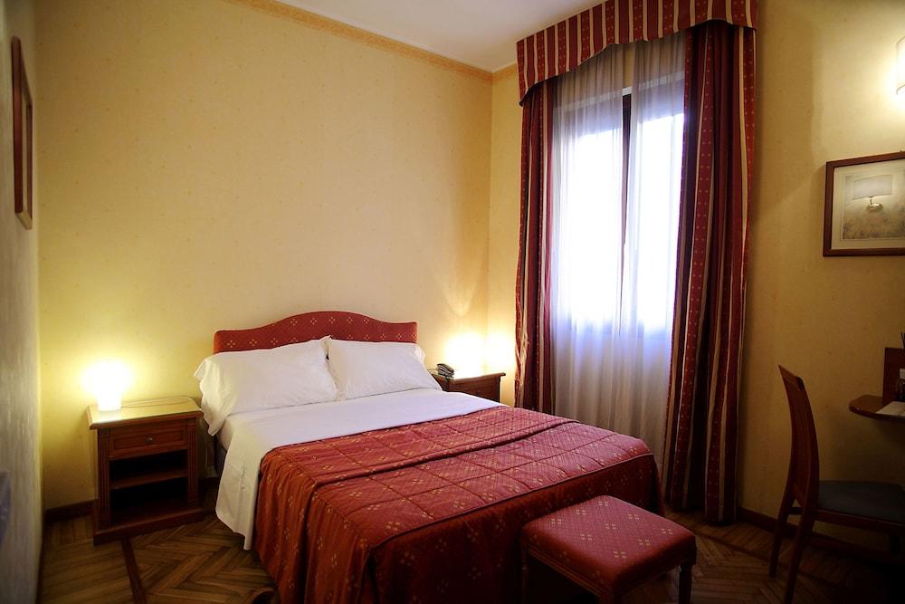 Hotel Cavour Rapallo Eksteriør bilde