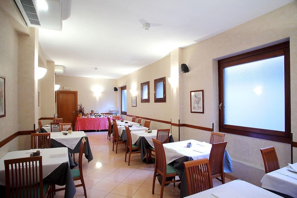 Hotel Cavour Rapallo Eksteriør bilde