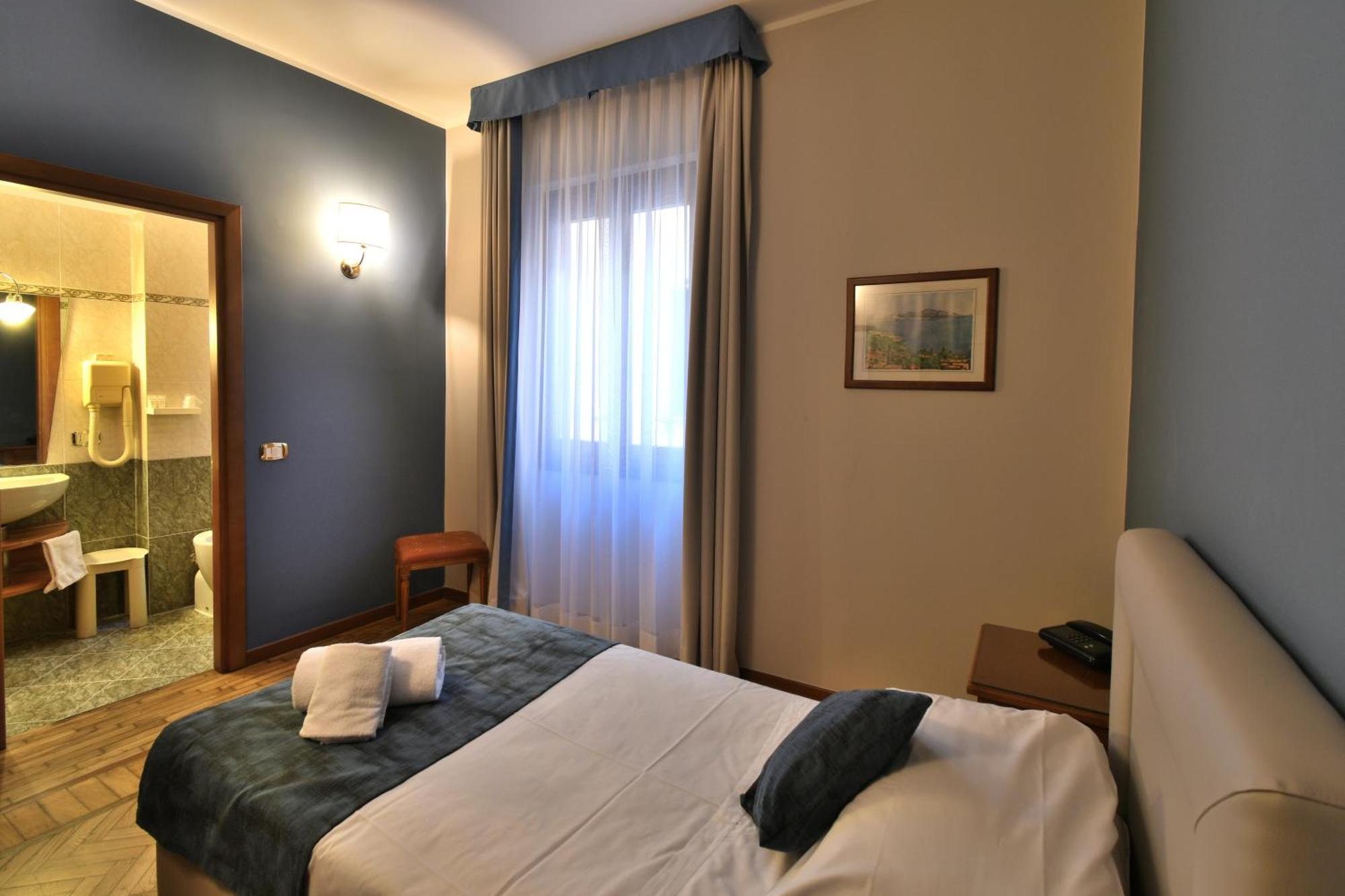 Hotel Cavour Rapallo Eksteriør bilde