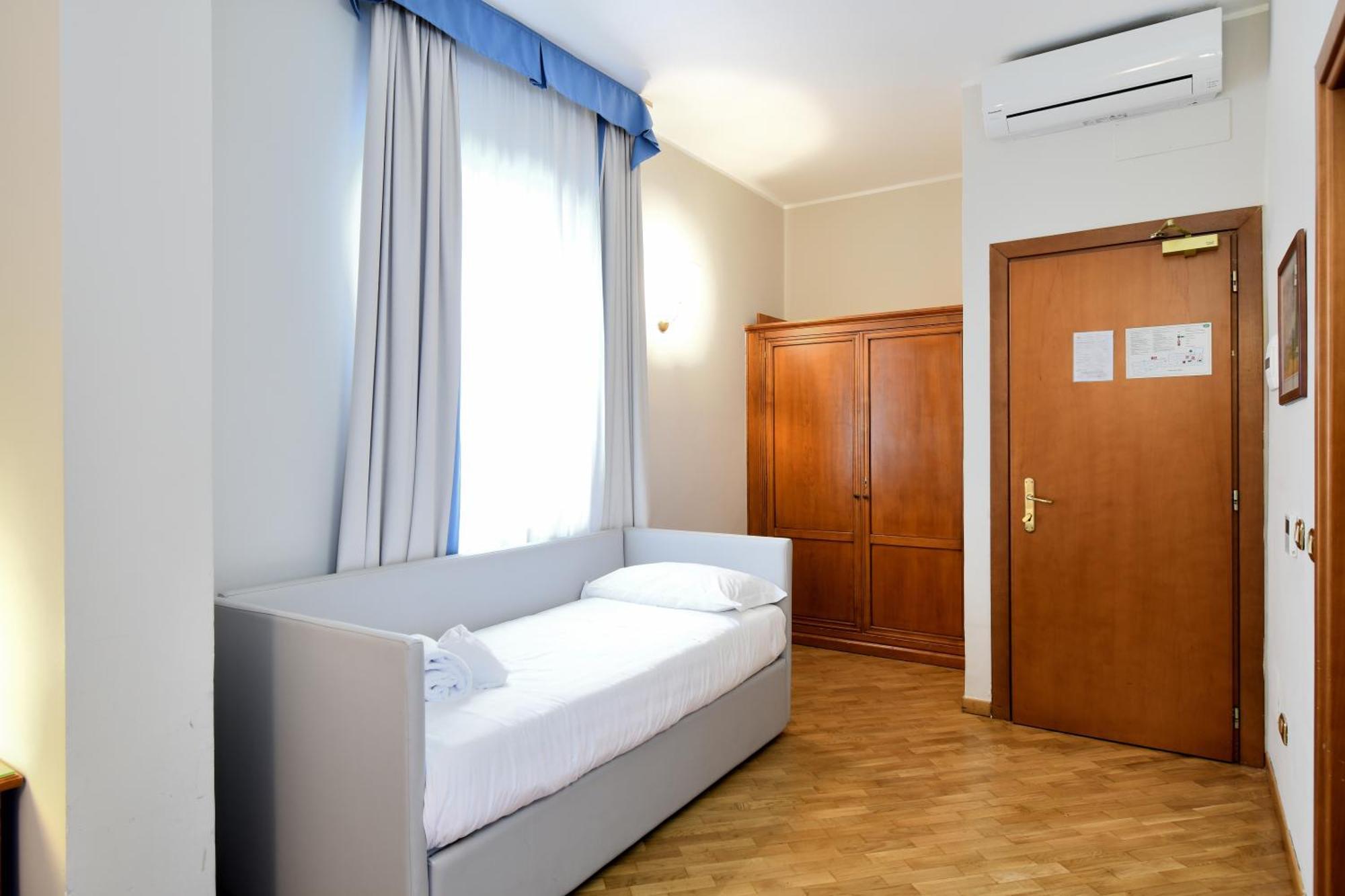 Hotel Cavour Rapallo Eksteriør bilde
