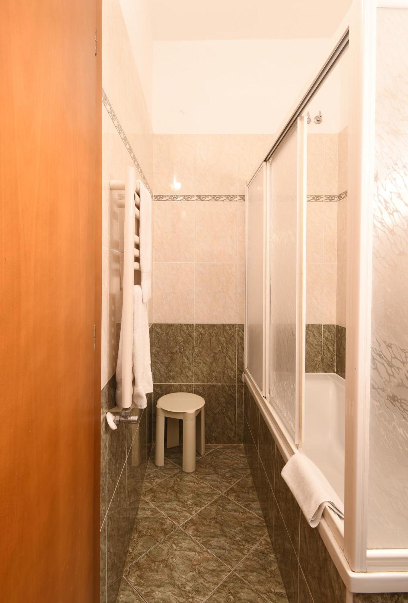 Hotel Cavour Rapallo Eksteriør bilde
