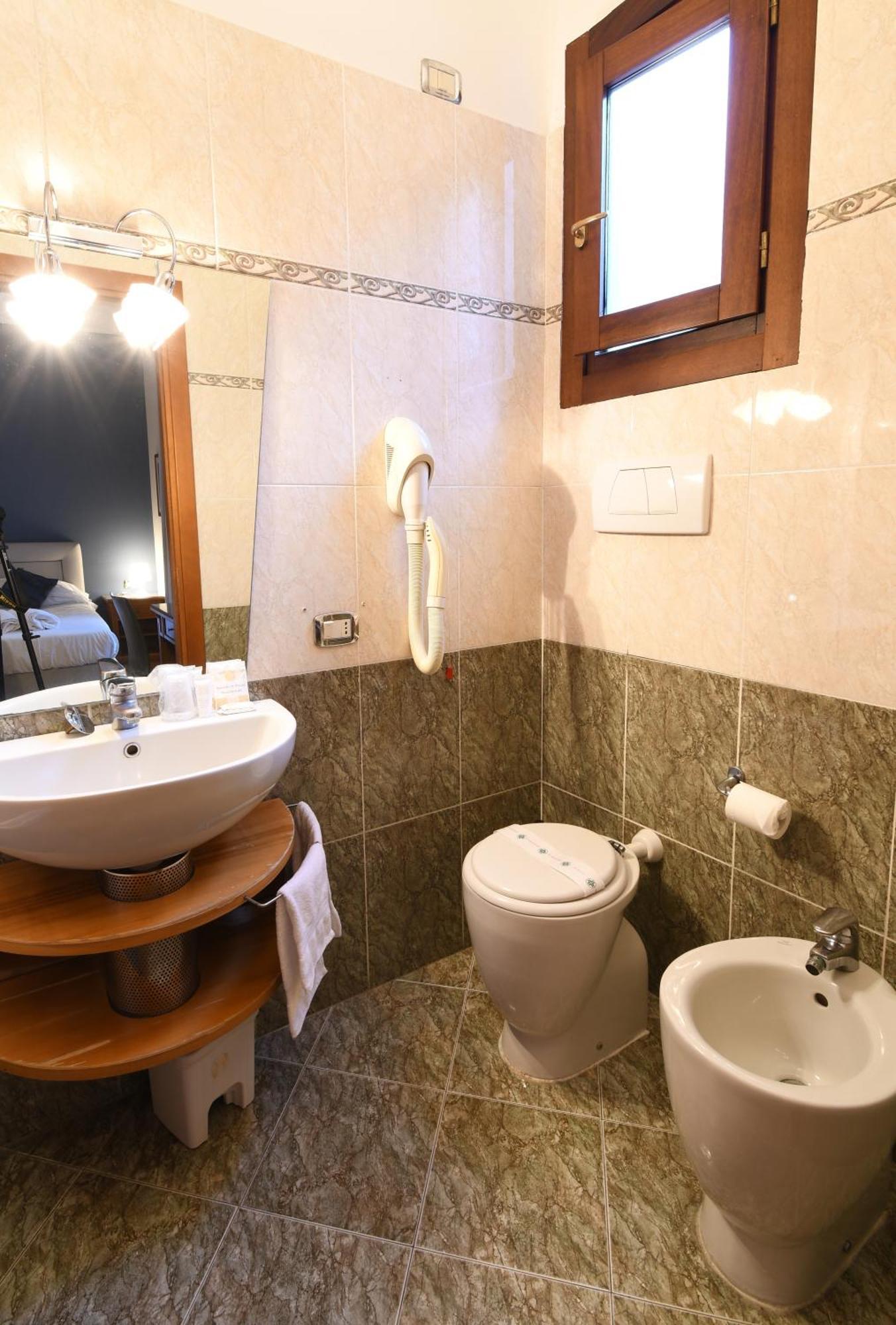 Hotel Cavour Rapallo Eksteriør bilde