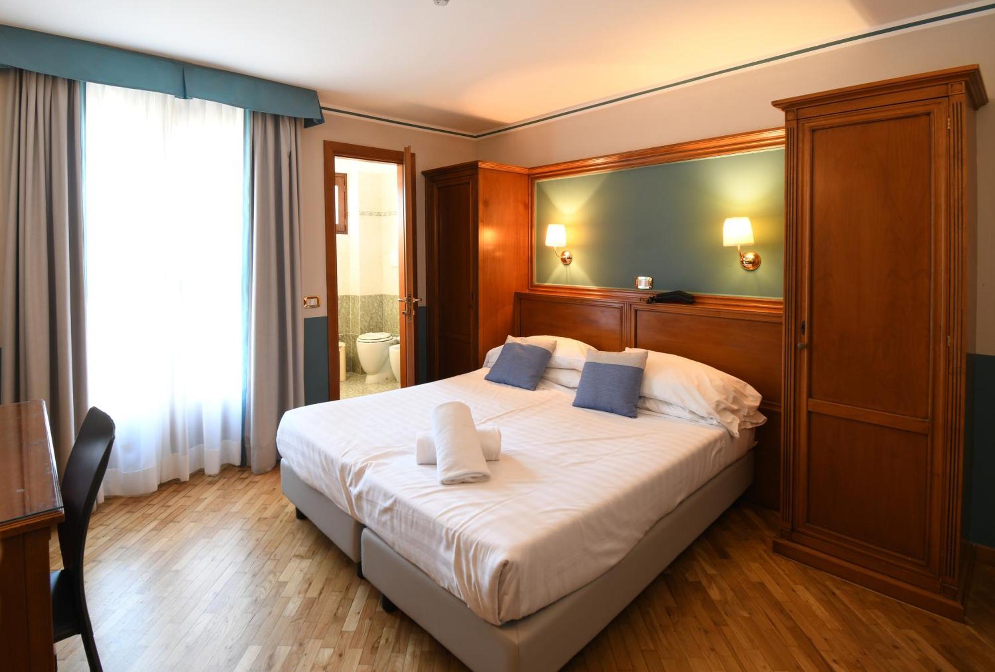Hotel Cavour Rapallo Eksteriør bilde