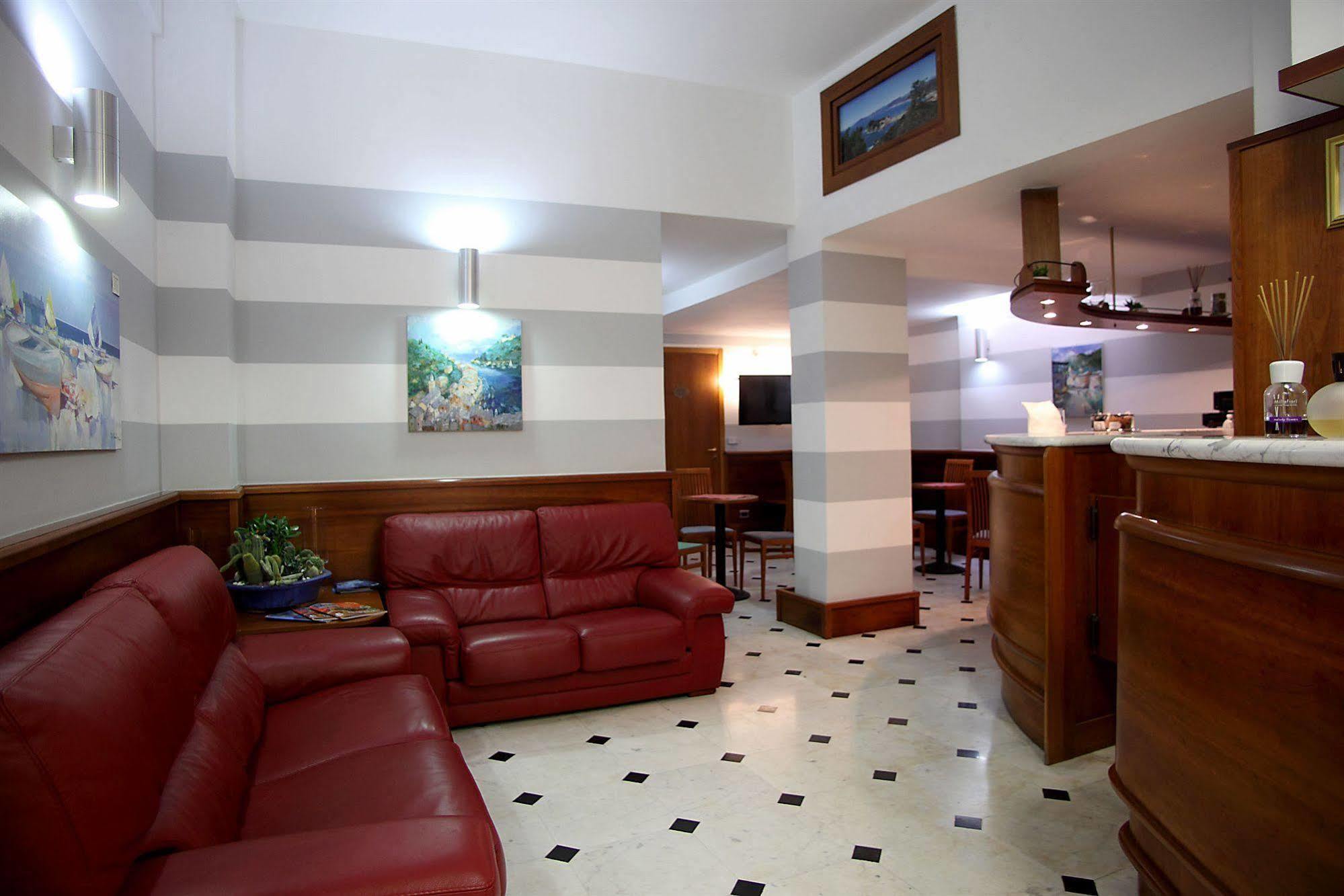 Hotel Cavour Rapallo Eksteriør bilde